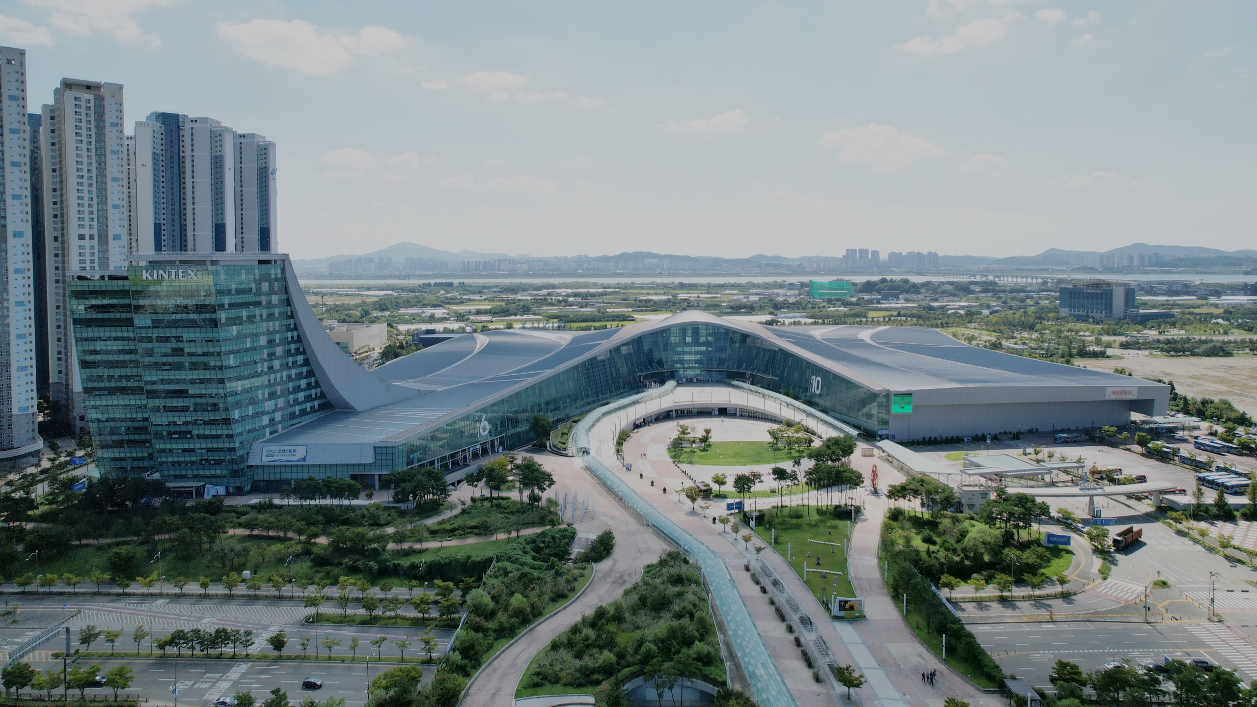 Aerial view of KINTEX and the GCC Goyang district